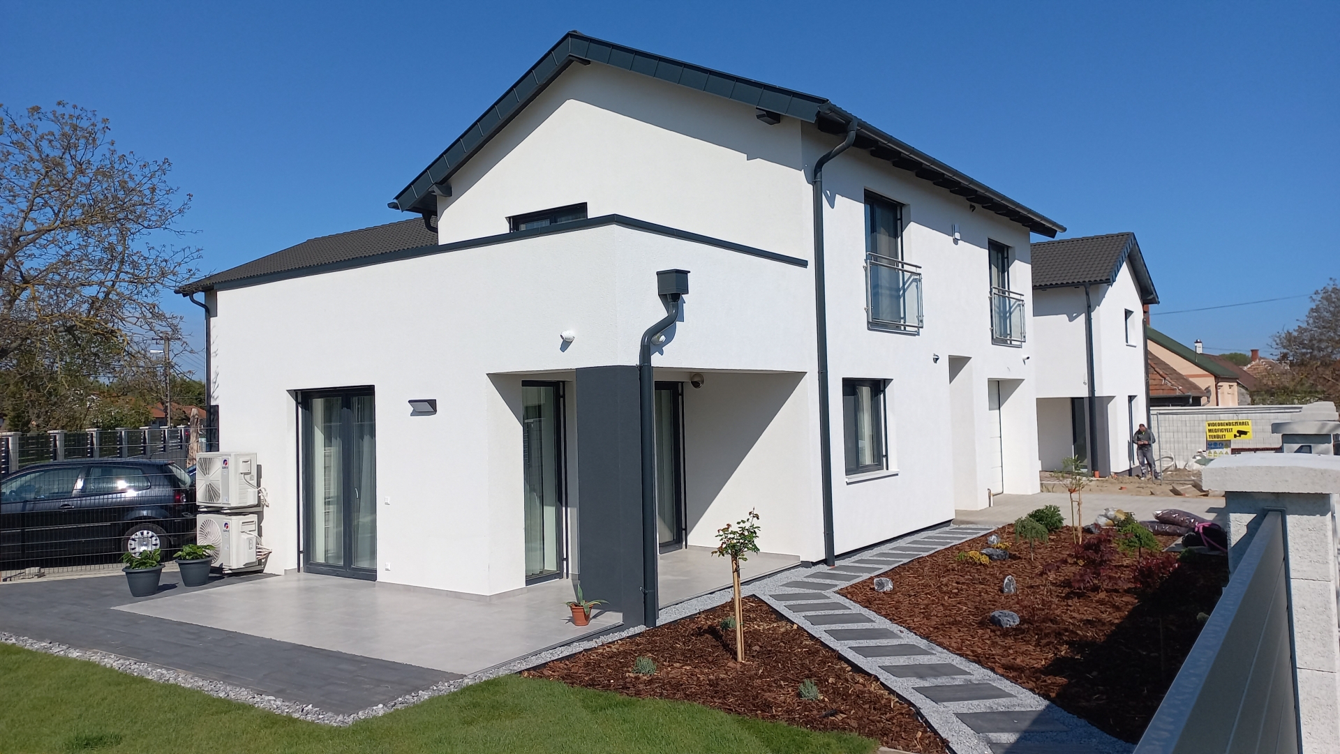 Likócsi társasház